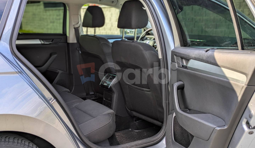 Škoda Superb Combi 2.0 TDI Ambition