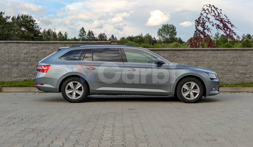 Škoda Superb Combi 2.0 TDI Ambition