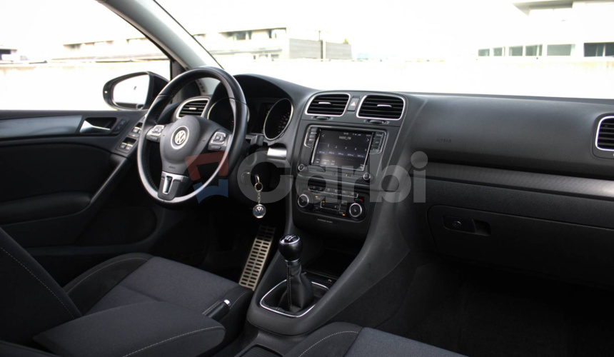 Volkswagen Golf 2.0 TDI 140k MT6 Style