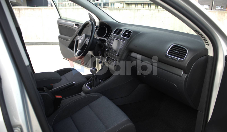 Volkswagen Golf 2.0 TDI 140k MT6 Style