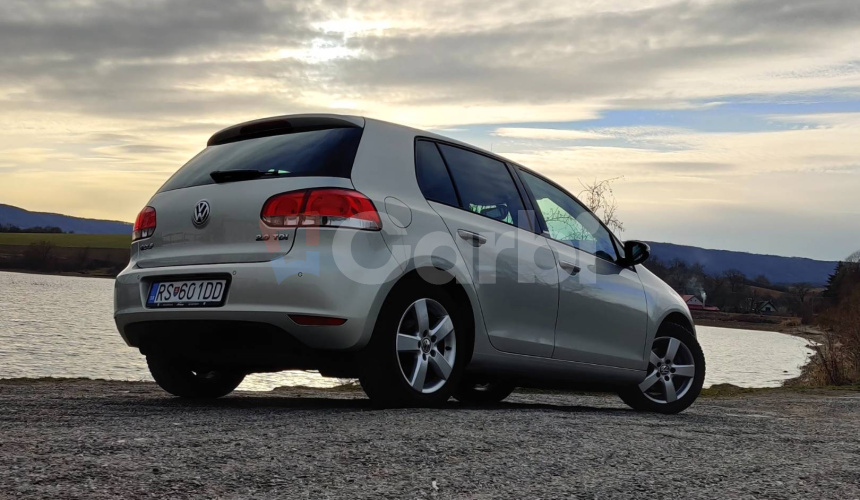 Volkswagen Golf 2.0 TDI 140k MT6 Style