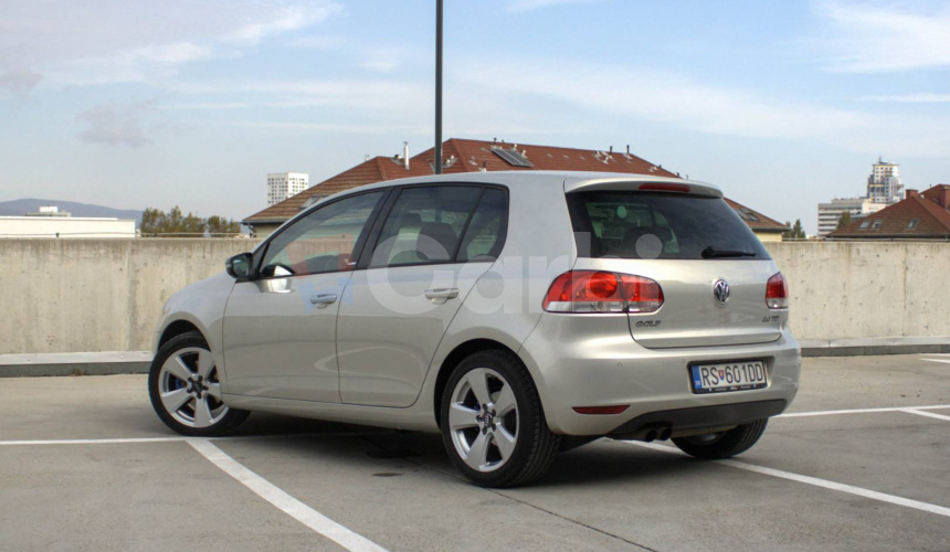 Volkswagen Golf 2.0 TDI 140k MT6 Style