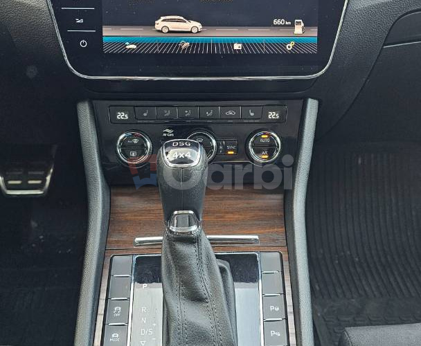 Škoda Superb Combi 2.0 TDI SCR Scout 4x4 DSG