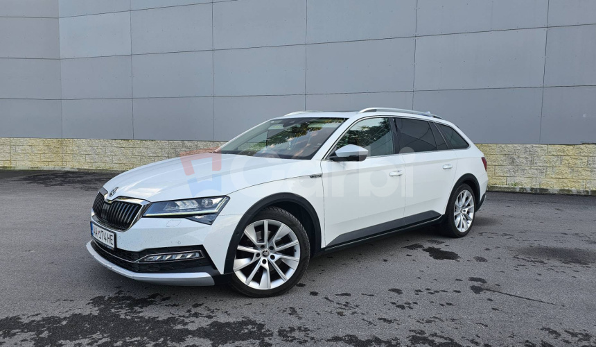 Škoda Superb Combi 2.0 TDI SCR Scout 4x4 DSG