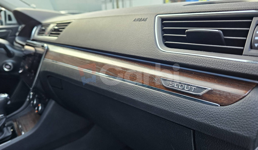 Škoda Superb Combi 2.0 TDI SCR Scout 4x4 DSG