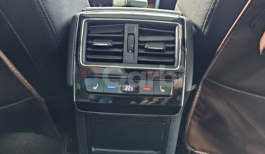 Škoda Superb Combi 2.0 TDI SCR Scout 4x4 DSG