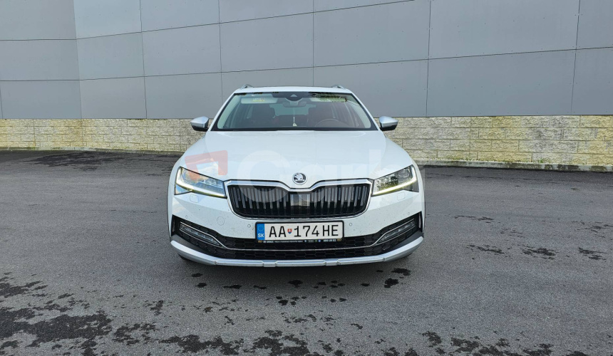 Škoda Superb Combi 2.0 TDI SCR Scout 4x4 DSG