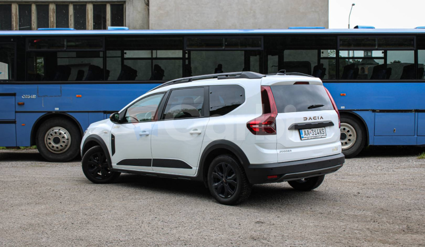 Dacia Jogger 1.0 TCe 100k ECO-G Extreme 7 miest