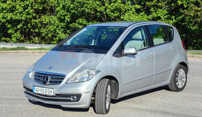 Mercedes-Benz A trieda 200 CDI Elegance Autotronic