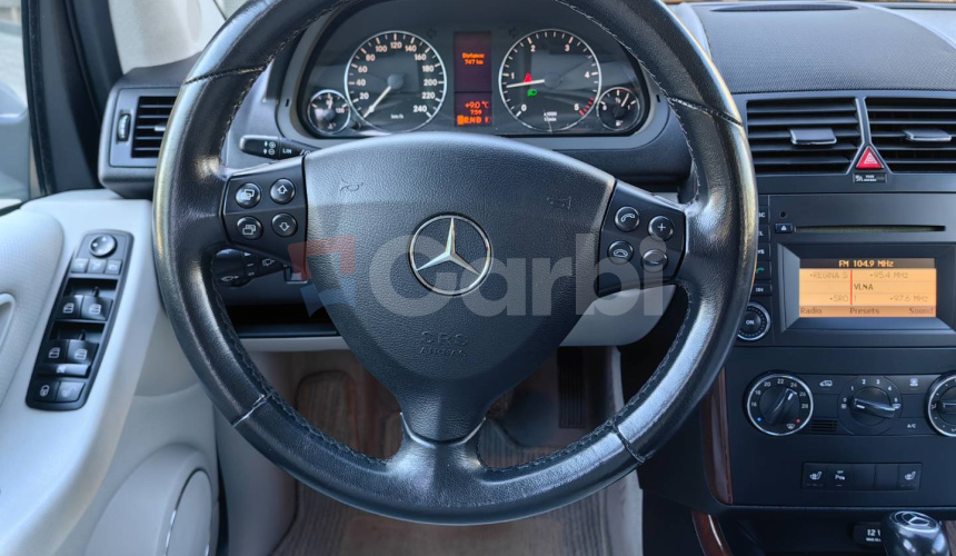 Mercedes-Benz A trieda 200 CDI Elegance Autotronic