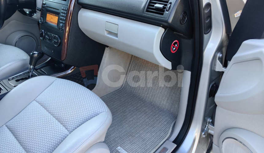 Mercedes-Benz A trieda 200 CDI Elegance Autotronic