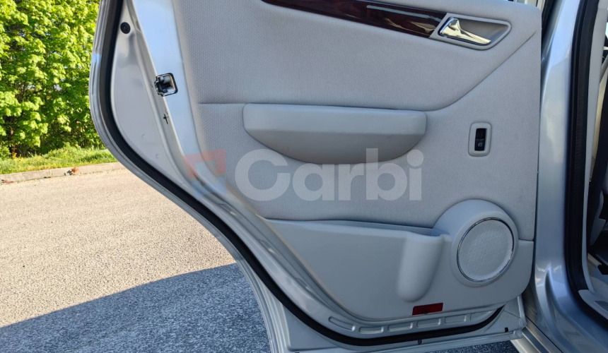 Mercedes-Benz A trieda 200 CDI Elegance Autotronic