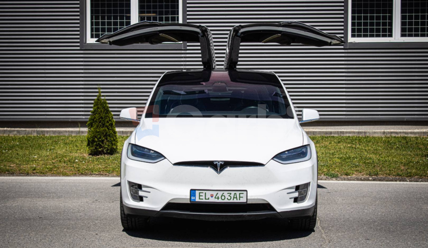 Tesla Model X 75D free supercharger, EAP, 6 miestna verzia, vyservisovaný podvozok, CCS ad.