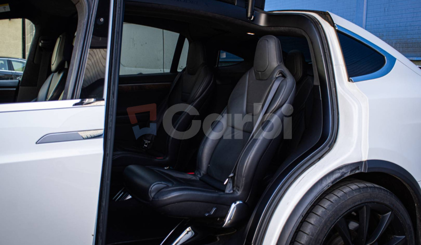 Tesla Model X 75D free supercharger, EAP, 6 miestna verzia, vyservisovaný podvozok, CCS ad.