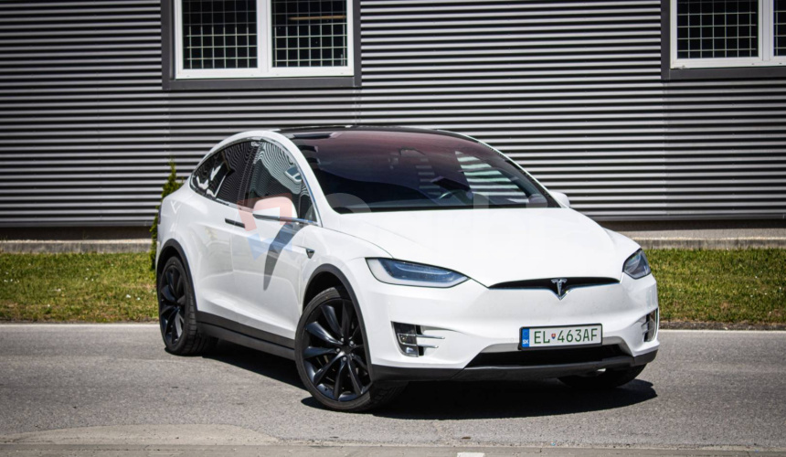 Tesla Model X 75D free supercharger, EAP, 6 miestna verzia, vyservisovaný podvozok, CCS ad.