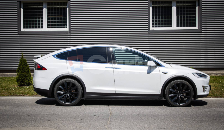 Tesla Model X 75D free supercharger, EAP, 6 miestna verzia, vyservisovaný podvozok, CCS ad.