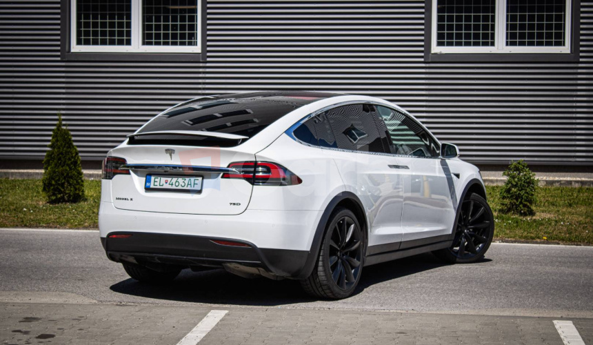 Tesla Model X 75D free supercharger, EAP, 6 miestna verzia, vyservisovaný podvozok, CCS ad.