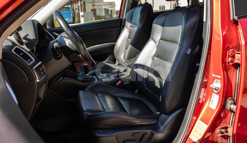 Mazda CX-5 2.2 Skyactiv-D AWD Revolution TOP