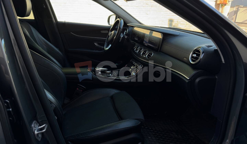 Mercedes-Benz E trieda Kombi 220 d All-Terrain 4MATIC A/T