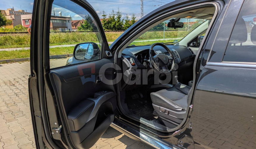 Peugeot 4007 2.2 HDi Allure DCS