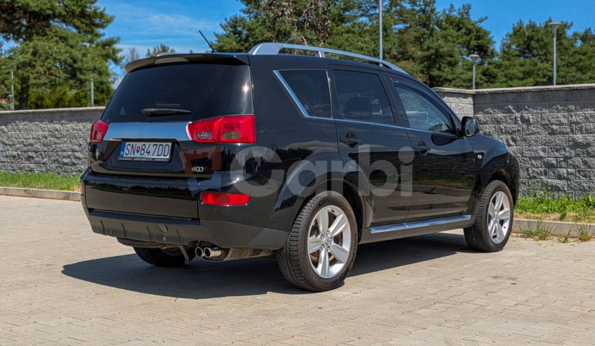 Peugeot 4007 2.2 HDi Allure DCS