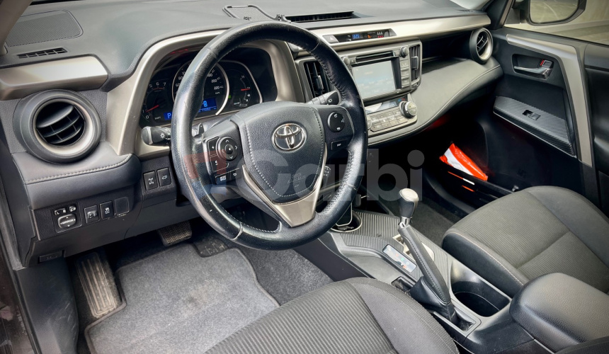 Toyota RAV4 4x4 110 kW AT