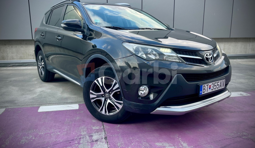 Toyota RAV4 4x4 110 kW AT