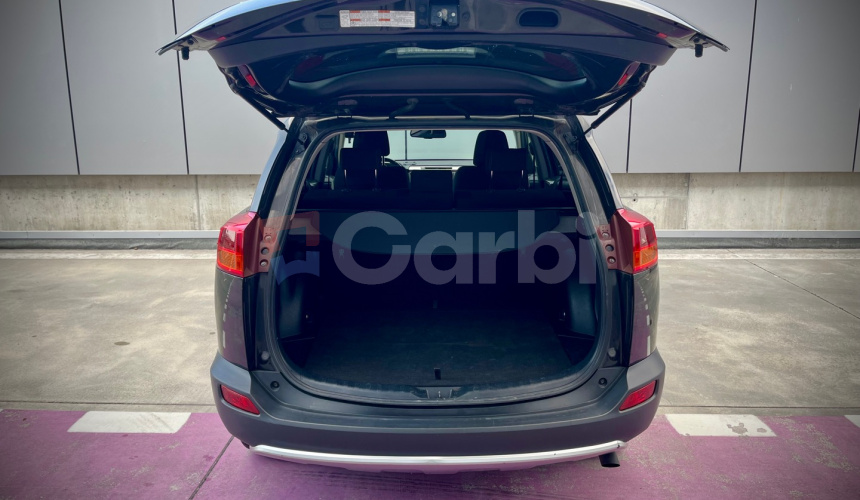 Toyota RAV4 4x4 110 kW AT