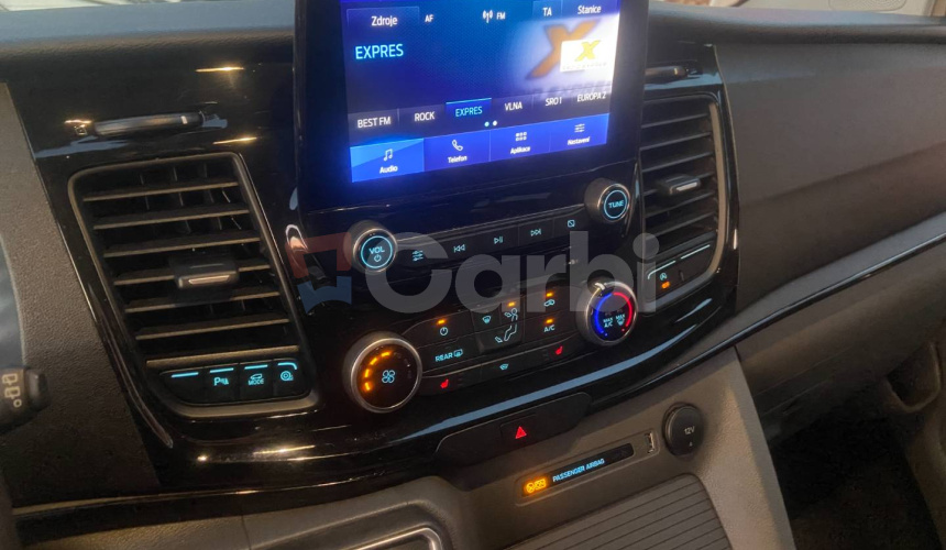 Ford Tourneo Custom 2.0 TDCi 170 Family L2 A/T