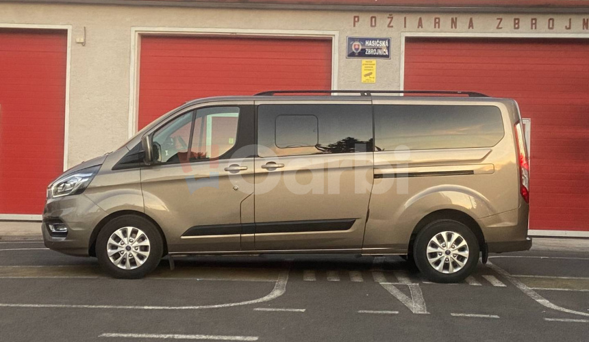 Ford Tourneo Custom 2.0 TDCi 170 Family L2 A/T