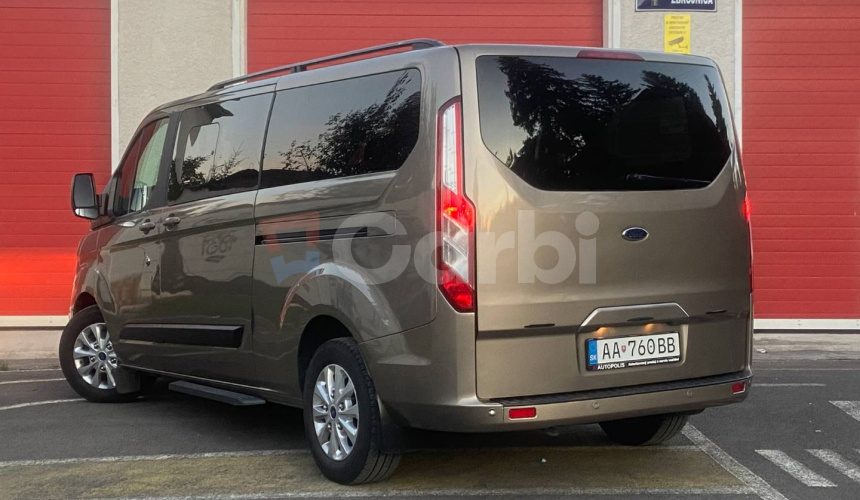 Ford Tourneo Custom 2.0 TDCi 170 Family L2 A/T