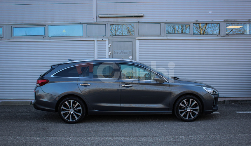 Hyundai i30 CW 1.6 CRDi 136 Family