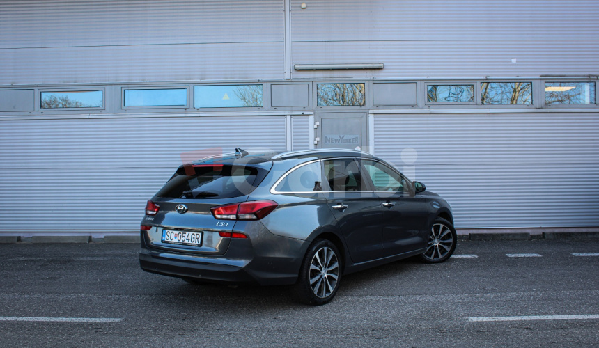 Hyundai i30 CW 1.6 CRDi 136 Family