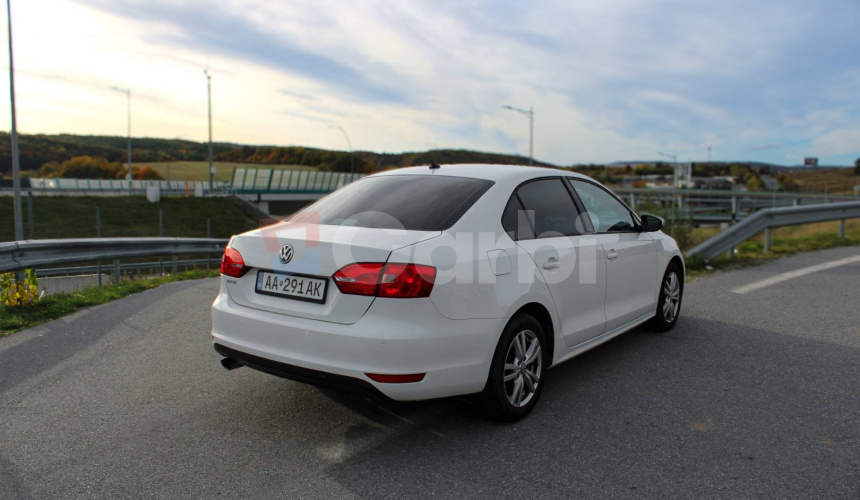 Volkswagen Jetta 1.2 TSI Trendline