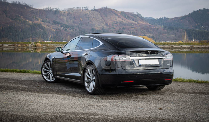 Tesla Model S 90D Free Supercharging SC01, SOH 92%, Vzduch, Panoráma, Autopilot