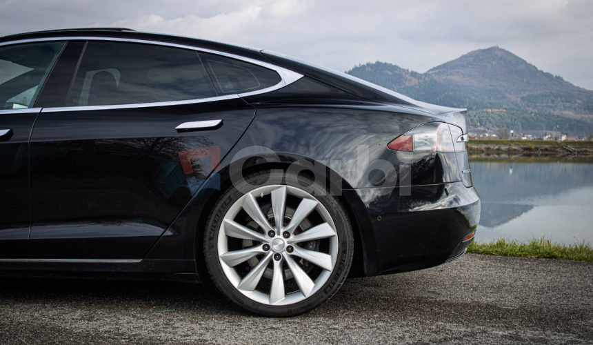 Tesla Model S 90D Free Supercharging SC01, SOH 92%, Vzduch, Panoráma, Autopilot