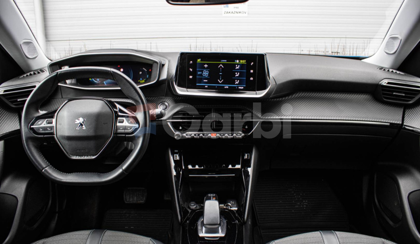 Peugeot 2008 e2008 100kW KOŽA, VIRTUAL, 360 KAMERA, ANDROID AUTO