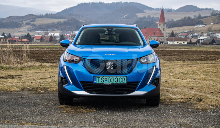 Peugeot 2008 e2008 100kW KOŽA, VIRTUAL, 360 KAMERA, ANDROID AUTO