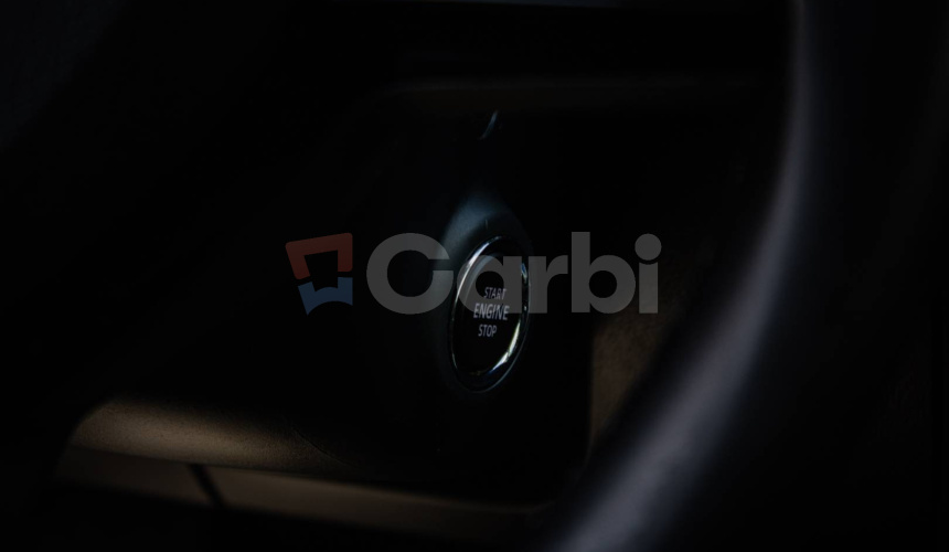 Škoda Superb Combi 2.0 TDI DSG Style, Webasto, Kessy, Bixenón, Navi, pamäťové sedadlo