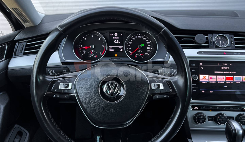 Volkswagen Passat Variant 2.0 TDI BMT Highline DSG