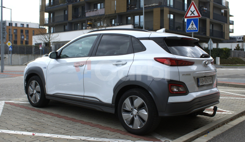 Hyundai Kona Electric 150, Full výbava, nová bat. 100%