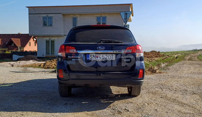 Subaru Outback 2.0 D OC Exclussive CVT