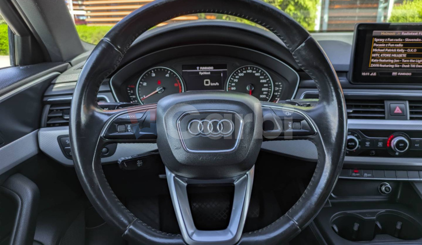 Audi A4 Avant 2.0 TDI S tronic Basis