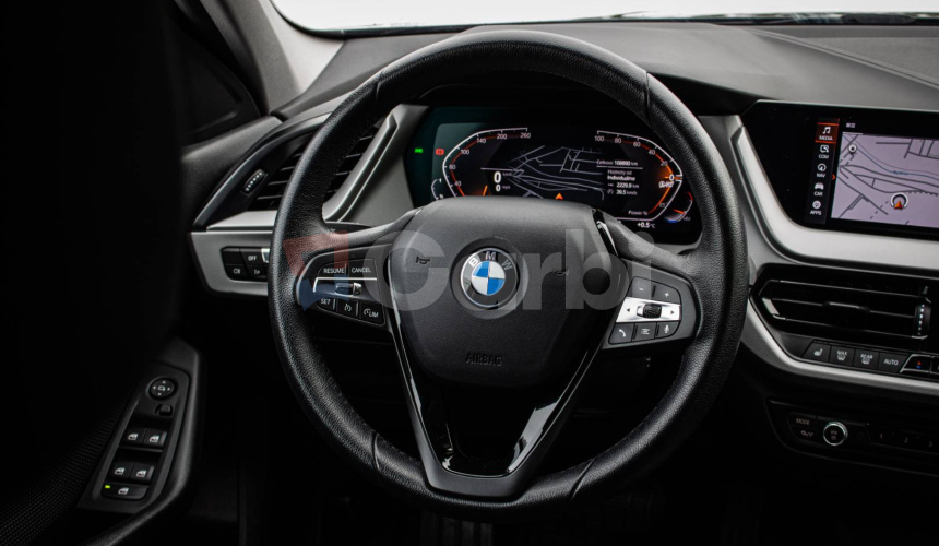 BMW Rad 1 116d Automat, Black Edit, LED svetlá, R18 ALU, DPH