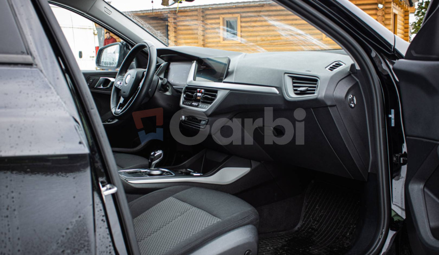 BMW Rad 1 116d Automat, Black Edit, LED svetlá, R18 ALU, DPH