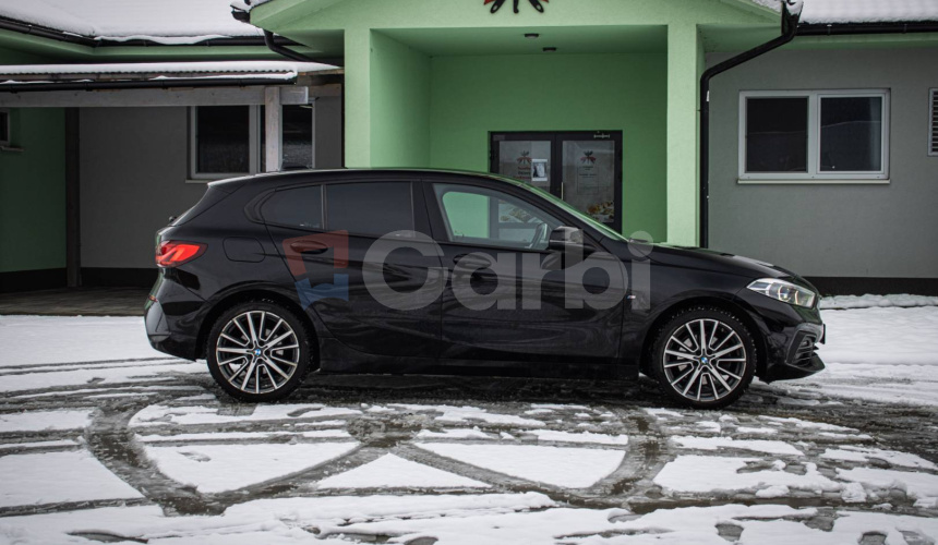 BMW Rad 1 116d Automat, Black Edit, LED svetlá, R18 ALU, DPH