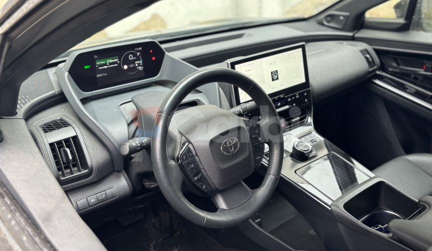 Toyota bZ4X TOYOTA