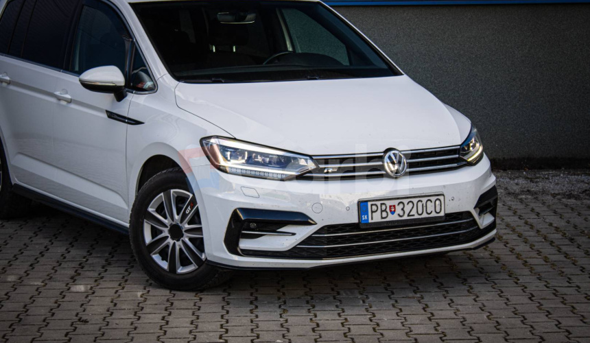 Volkswagen Touran 1.4 TSI R-Line DSG, Slovenské, Kamera, ACC, vyhrievané čelné, DPH