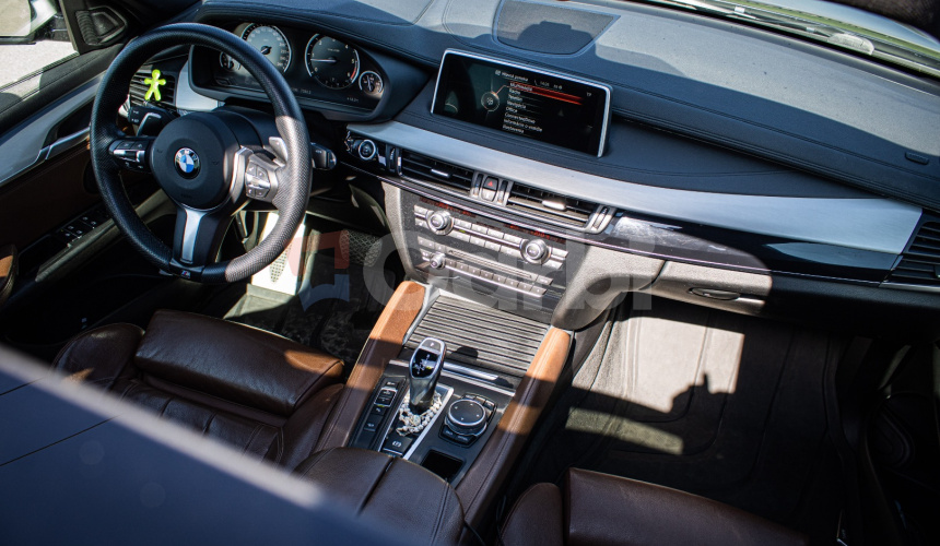 BMW X6 xDrive 30d Mpacket, nové komplet rozvody, LED svetlá, Harman, šíber, HUD, ŤZ