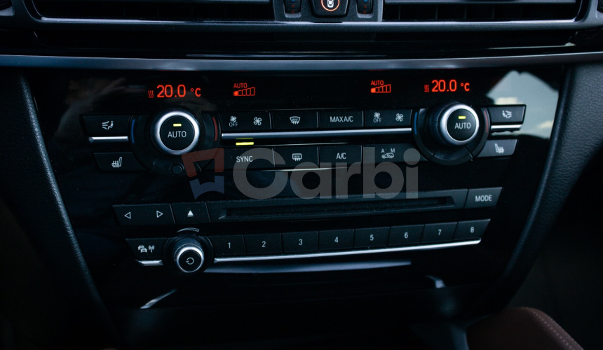 BMW X6 xDrive 30d Mpacket, nové komplet rozvody, LED svetlá, Harman, šíber, HUD, ŤZ